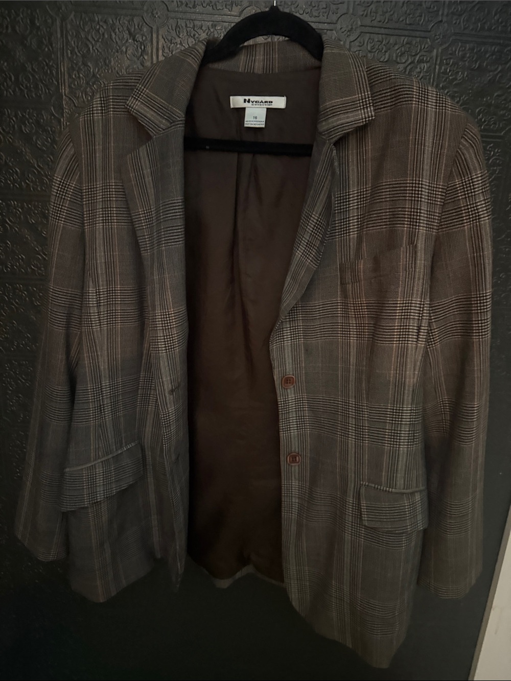 Peter Nygard Plaid Sport Coat in Brown and Gray
